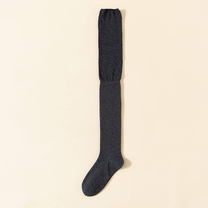 Tất cotton cao đến đầu gối màu đen gợi cảm dành cho nữ