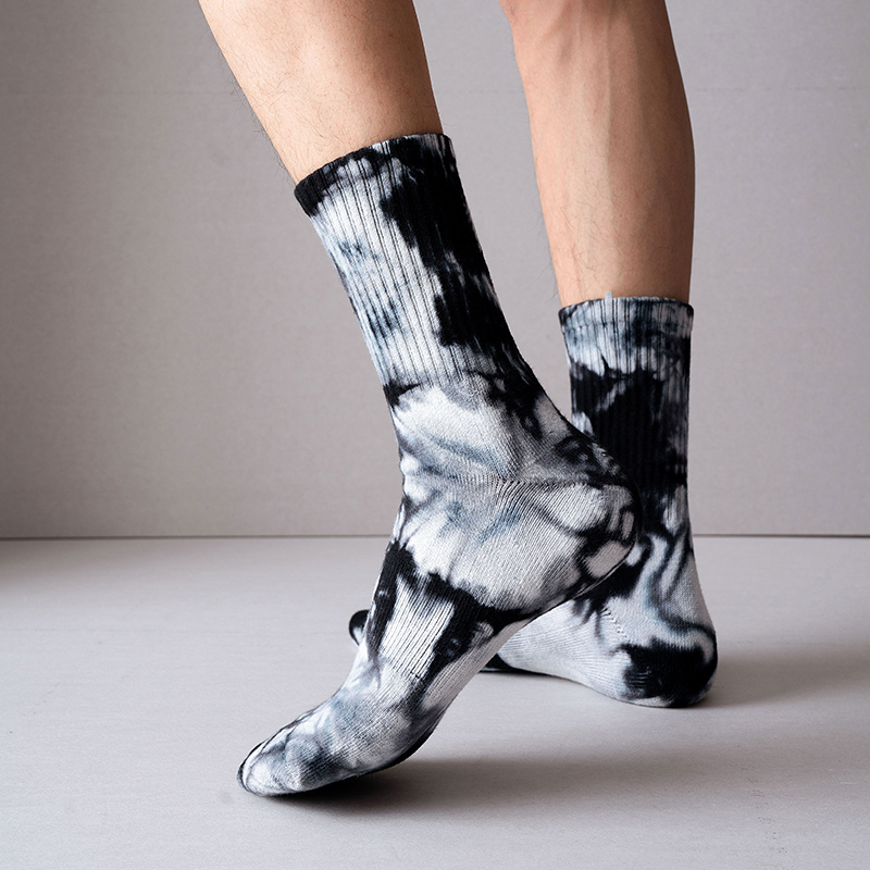 Tất thể thao cotton màu ngang bắp chân