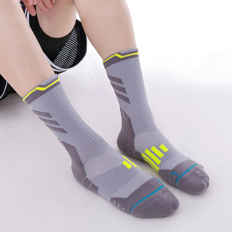 Tất thể thao bóng rổ thoáng khí nhanh khô